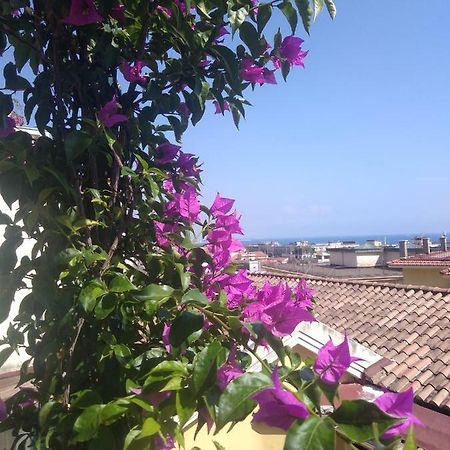 Fronte Al Porto Apartment Salerno Luaran gambar