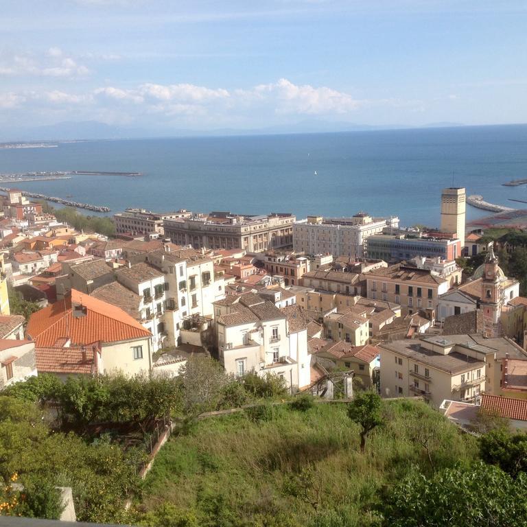 Fronte Al Porto Apartment Salerno Luaran gambar