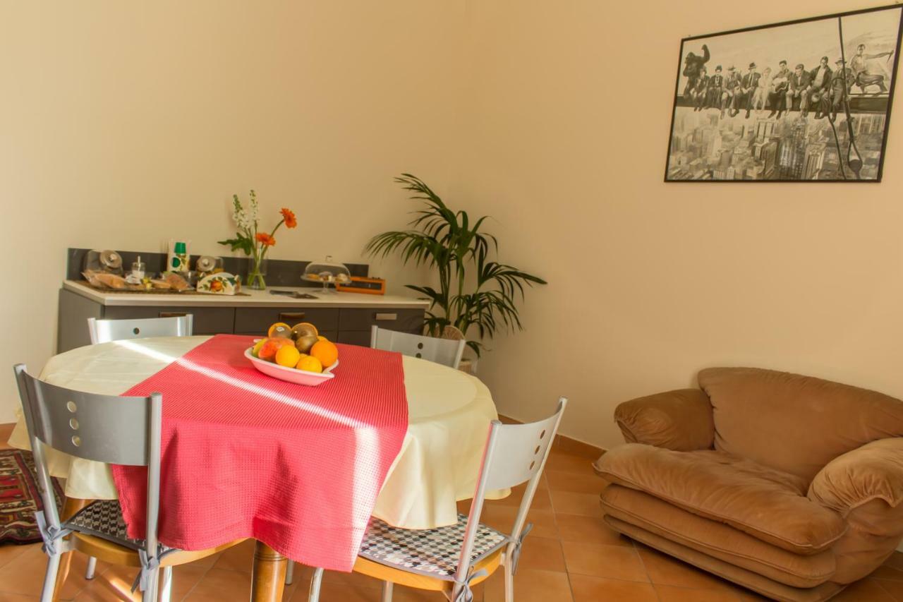 Fronte Al Porto Apartment Salerno Luaran gambar